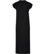  Women’s long extended shoulder dress