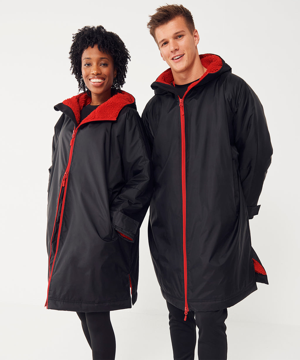 All-weather robe