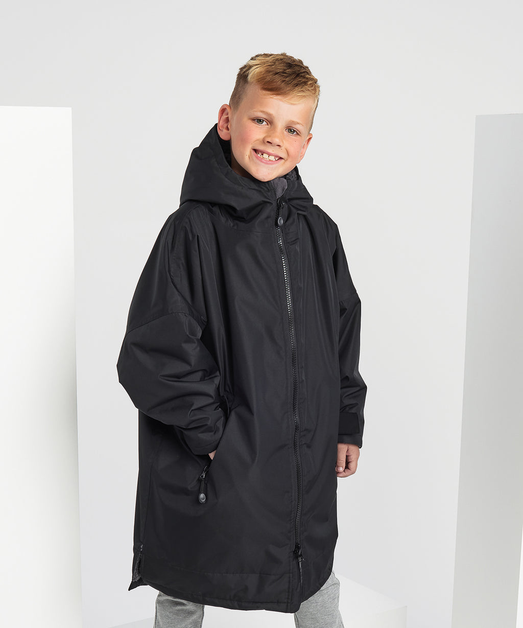 Kids TriDri® Recycled all-seasons waterproof changing robe